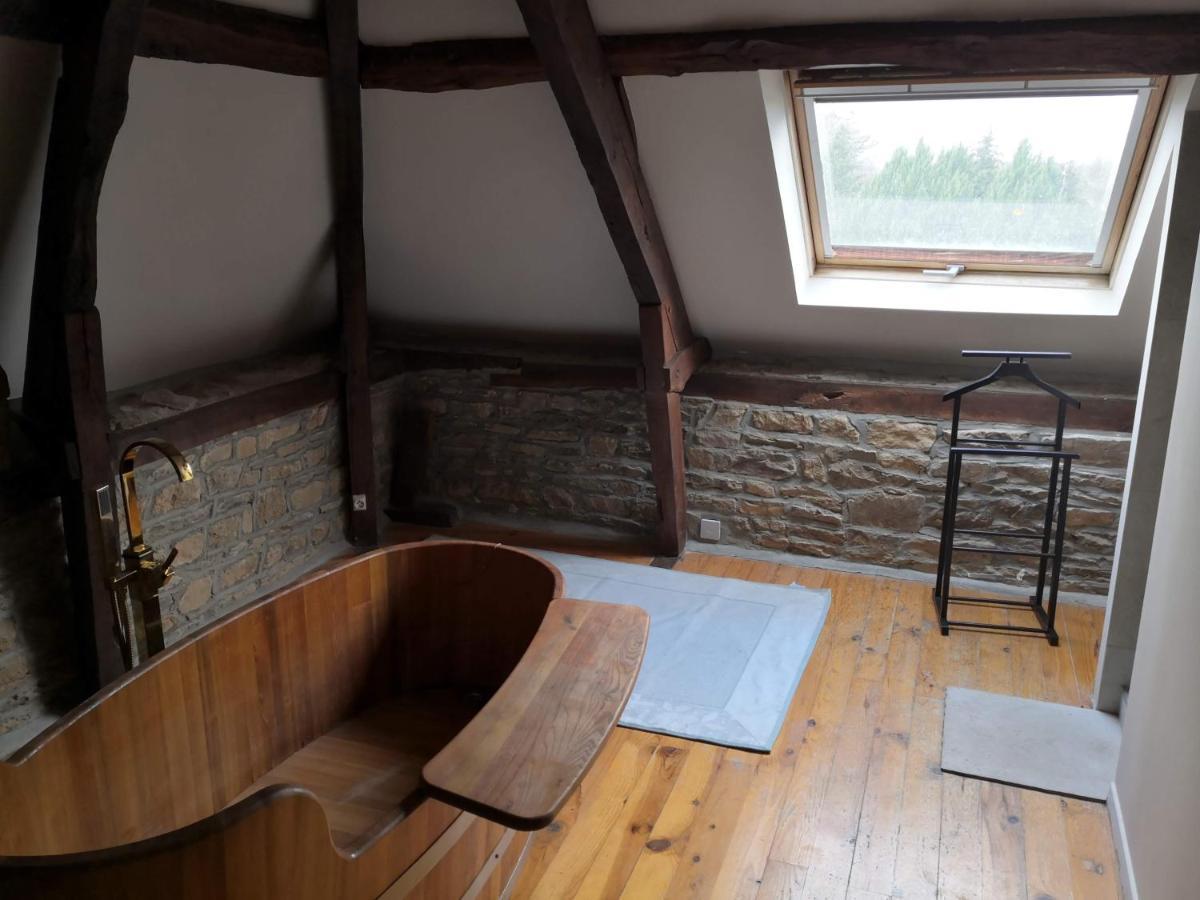 Saint-Hilaire-du-Harcouët Maison La Motte With Bicycle Parking المظهر الخارجي الصورة
